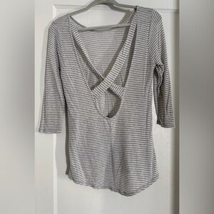 Beyond Yoga Grey & White Striped Top | 3/4 Sleeve | Casual Athleisure | Small